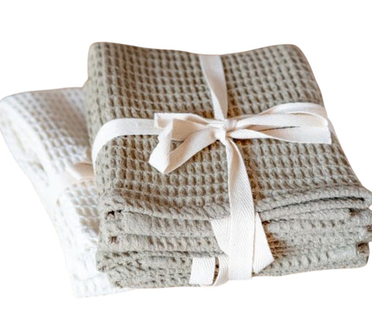 WHITE & OLIVE WAFFLE TOWEL SET