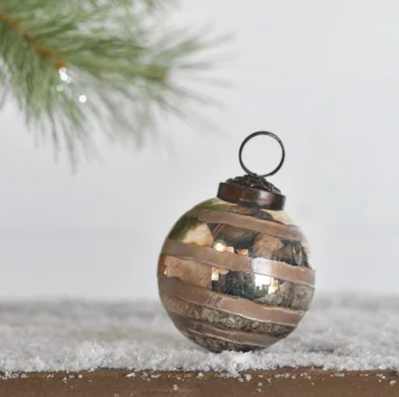 VINTAGE ORNAMENT- 2"