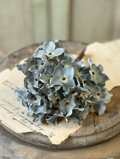 8 " DUSTY BLUE HYDRANGEA BUNDLE